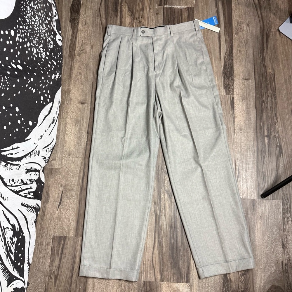 Perry Ellis Light Gray Pleated Dress Pants